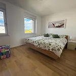 Διαμέρισμα Southview & Parking *