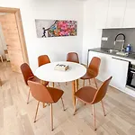 Southview & Parking Apartma Ljubljana